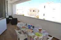 Casa vacanze Sabi con balcone ampio ed abitabile a San Foca
