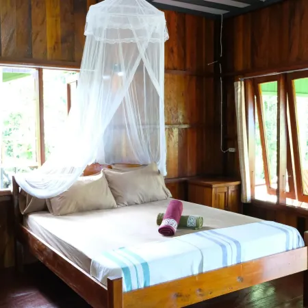 Maratua Guest House