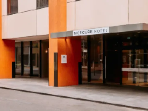 Travelodge Hotel Melbourne Southbank Hotels in Southbank