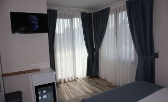 Aurora SIĞACIK Hotel