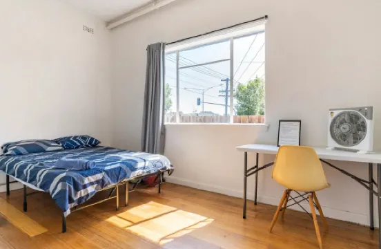 Richmond Private Rooms - 151 Hoddle Homestay