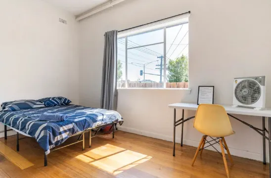 Richmond Private Rooms - 151 Hoddle Homestay