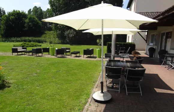 羅恩南/瓦德勒伊布里特酒店