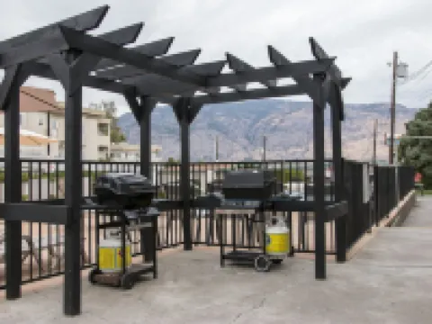 Osoyoos Lakeview Inn & Suites Hotels in Osoyoos