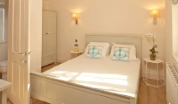 科威爾灣酒店 酒店