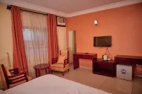 Le Nest Accommodation - parking
