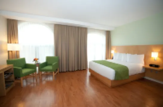 The Holman Grand Hotel