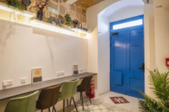 ซุ้ทของมันเดราและห้องรวม