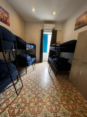 Bookarest Hostel Malta - Hostels