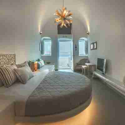 Secret Legend Suites Rooms
