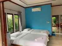 Pran Kiang Lay Hotels near Pak Nam Pran