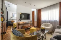 Backstage Hotel - an Atlas Boutique Hotel Отели в г. 