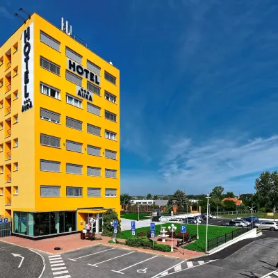 Hotel Aura Design & Garden Pool Hotels in der Nähe von U-Bahn-Station Prosek