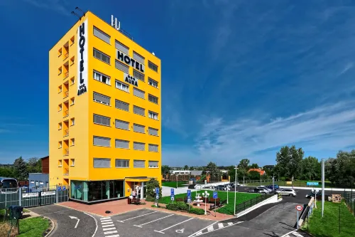 Hotel Aura Design & Garden Pool Hotels in Predboj