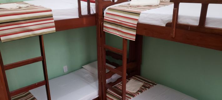 Antonieta Hostel Hotéis em Belém
