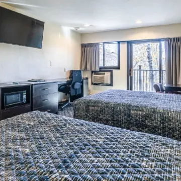 Rabbit Ears Motel