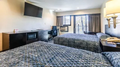 Rabbit Ears Motel Hotels in 