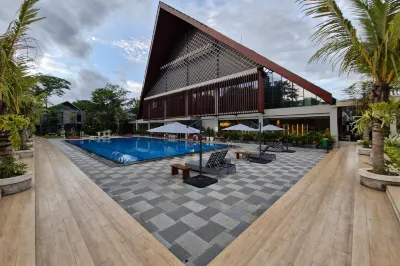 Ramada by Wyndham Yogyakarta Hotel dekat Kali Boyong Camp Outbound