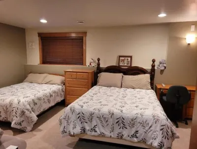 Game time, family or relax time-you'll love it here! Hotels near Howard Dog Park