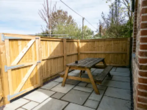 Welcome Lodge - 1 Bedroom Cottage - Llanrhidian Hotels in 