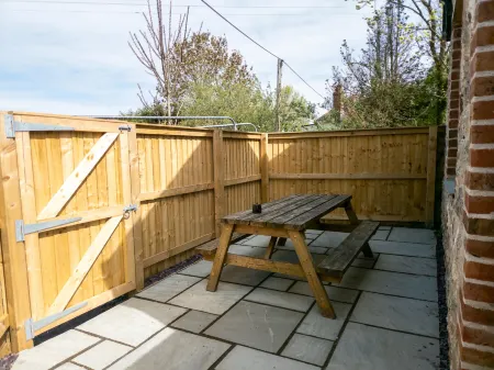 Welcome Lodge - 1 Bedroom Cottage - Llanrhidian Отели в г. Llangennith Llanmadoc and Cheriton