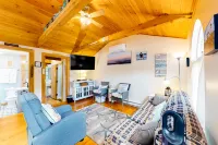 Sandy Bottoms -Shorelands Resort Cottage 10