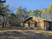 Cozy Cabin with Fire Pit and Jetted Tub - Charming Serene Haven Hotels in Township 1
