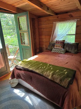 The Rustic Woodzie at Elk Creek Escape