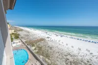 Stunning Beach Views and Pool Access - Luxurious Gulf-Front Oasis