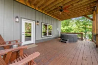 Mountain Views and Hot Tub Oasis - Gorgeous Mountain Retreat 유니온 카운티 호텔