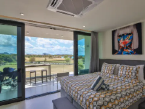 Fourteen at Mullet Bay Hotéis em Lowlands