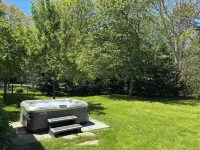 Beloved 5-Bedroom House with Beach Passes, AC, Fenced in Yard, and Hot Tub