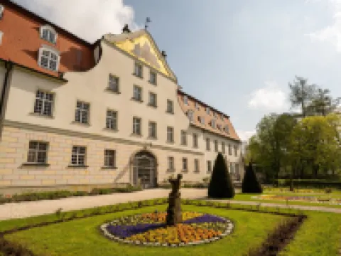 Schloss Lautrach Hotels in Unterallgau