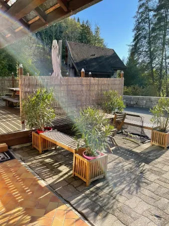 Chambres d'hôtes les Chaillottes Отели в г. Сен-Пьер-де-Шартрёз