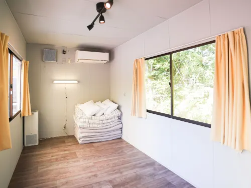 Bulls Camp Hotels in Narusawa