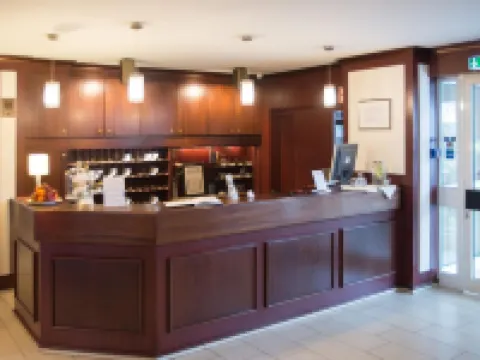 塞納圖酒店 比勒費爾德酒店