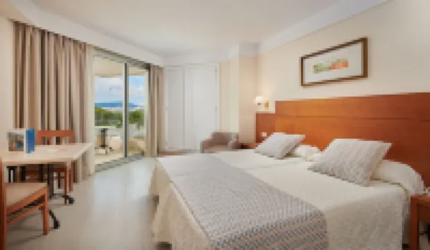 Hipotels Bahía Grande Aparthotel
