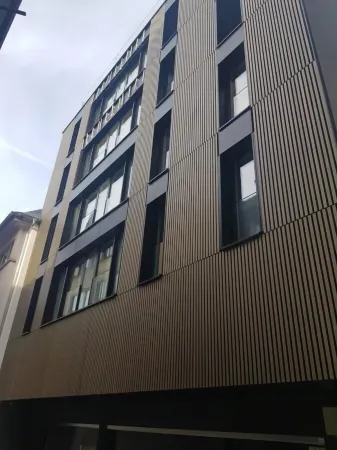 Trendy New & Large 3 Beds, 90m2 in City Center Отели в г. Bivange