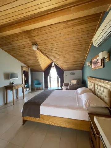 Veziroğlu Apart Hotels near Bazaar Datça