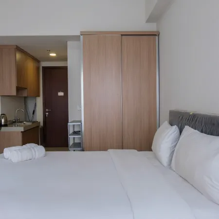 Modern and Comfy Studio Parkland Avenue Apartment