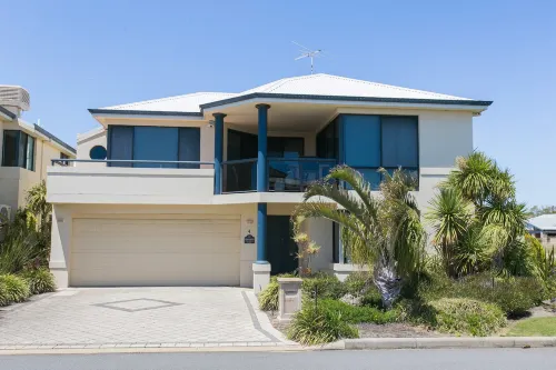 Seahaven by Rockingham Apartments