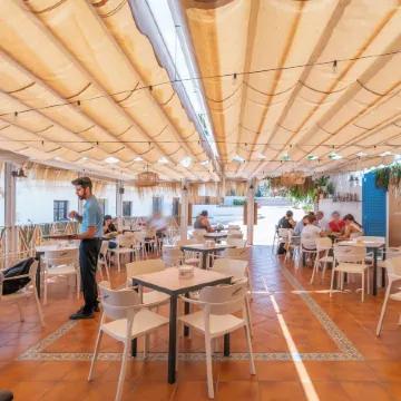 Apartamentos Playamaro