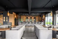 Aston Sorong Hotel & Conference Center - bar
