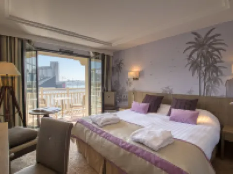 Hôtel le Nouveau Monde Hotels in Saint Malo