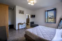 Le Querce Farmhouse Hotels in Monte Cicerale