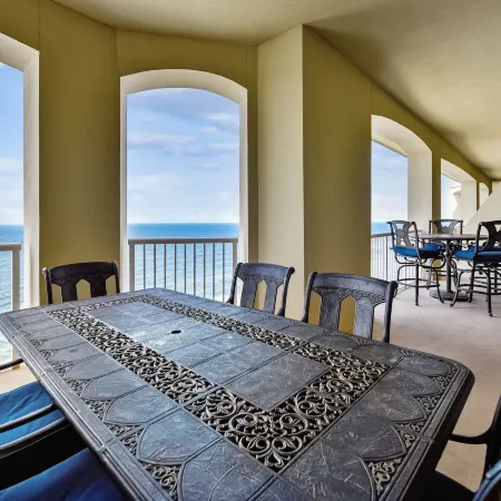Grand Panama Beach Resort by Book That Condo