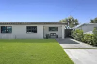 Dania Beach Unit 2 in Dania Beach فنادق في دانيا بيتش