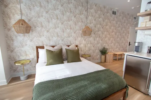 Unique Stays - 4119 St-Denis Hotels in Montreal