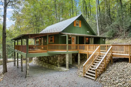 Beside Still Water 1 - 2 Bedrooms, 2 Baths, Sleeps 6 Home