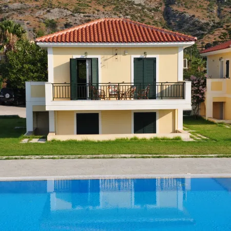 Captain's Villas